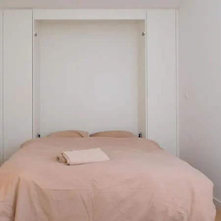 公寓 Sea View 1 Bedroom Flat With Pool - Ideal For Couples & Families By Slowaystay & Short Term