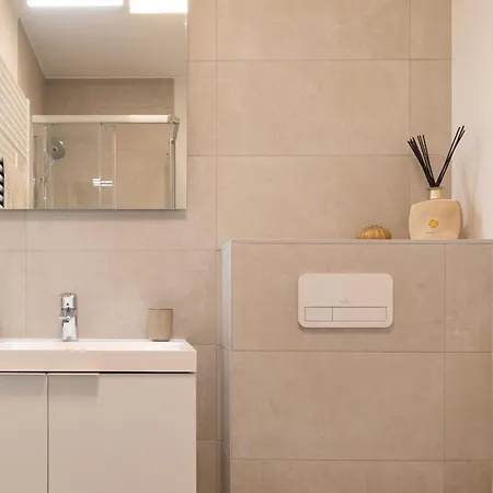 Appartement Sea View 1 Bedroom Flat With Pool - Ideal For Couples & Families By Slowaystay & Short Term Ostende